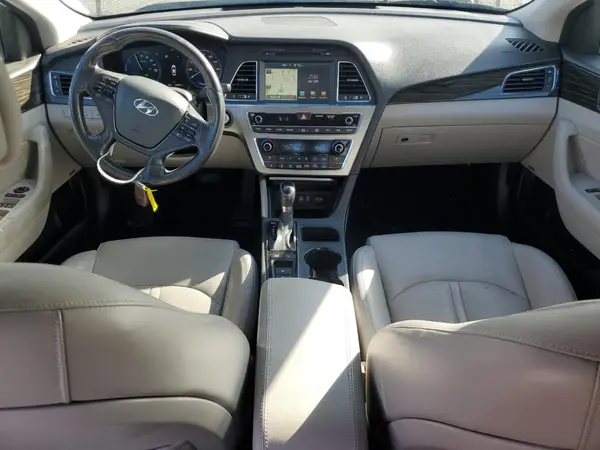 KMHE34L16GA009519 2016 HYUNDAI SONATA - Image 8