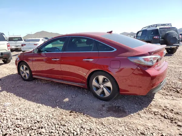 KMHE34L16GA009682 2016 HYUNDAI SONATA - Image 2