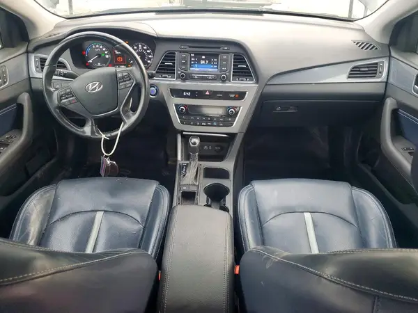 KMHE34L16GA009794 2016 HYUNDAI SONATA - Image 8