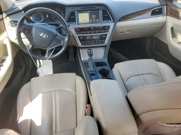 KMHE34L16GA016826 2016 HYUNDAI SONATA - Image 8