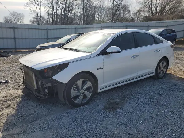 KMHE34L16GA017278 2016 HYUNDAI SONATA - Image 1