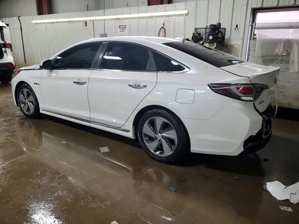 KMHE34L16HA050895 2017 HYUNDAI SONATA - Image 2
