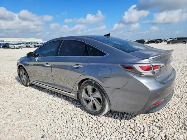 KMHE34L16HA056583 2017 HYUNDAI SONATA - Image 2