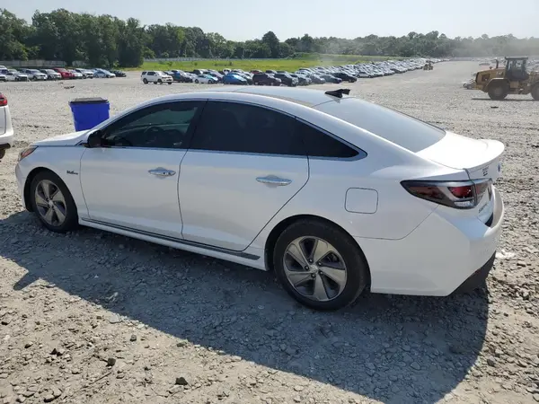 KMHE34L16HA057975 2017 HYUNDAI SONATA - Image 2