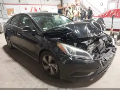 KMHE34L17GA026247 2016 HYUNDAI SONATA