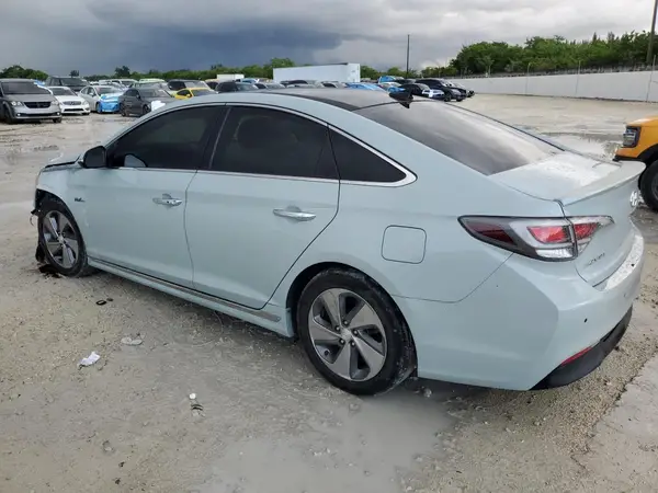KMHE34L17GA027432 2016 HYUNDAI SONATA - Image 2