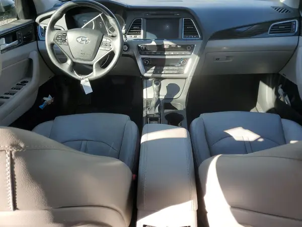 KMHE34L17GA033800 2016 HYUNDAI SONATA - Image 8