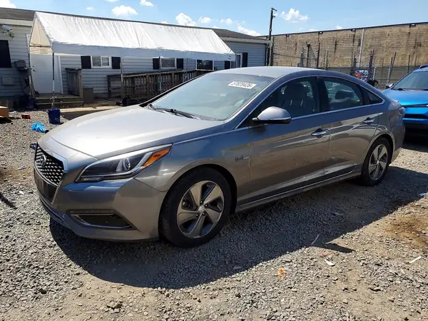 KMHE34L17HA056463 2017 HYUNDAI SONATA - Image 1