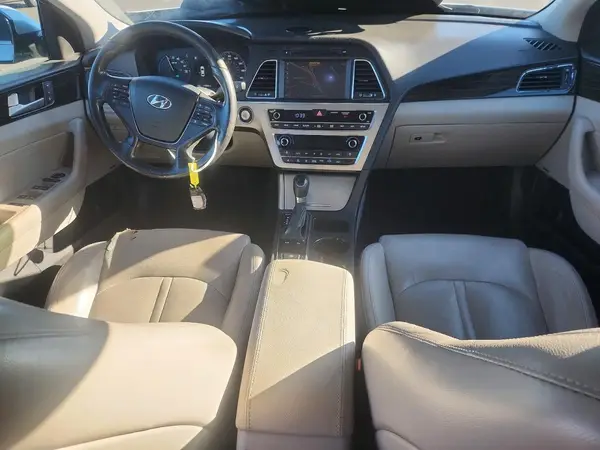 KMHE34L18GA008923 2016 HYUNDAI SONATA - Image 8