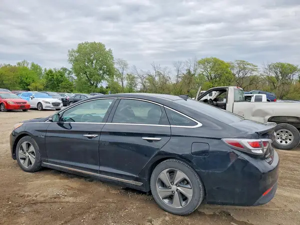 KMHE34L18GA012728 2016 HYUNDAI SONATA - Image 2