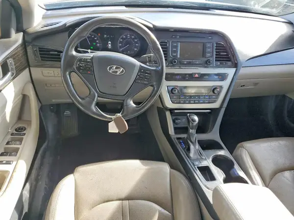 KMHE34L18GA014429 2016 HYUNDAI SONATA - Image 8
