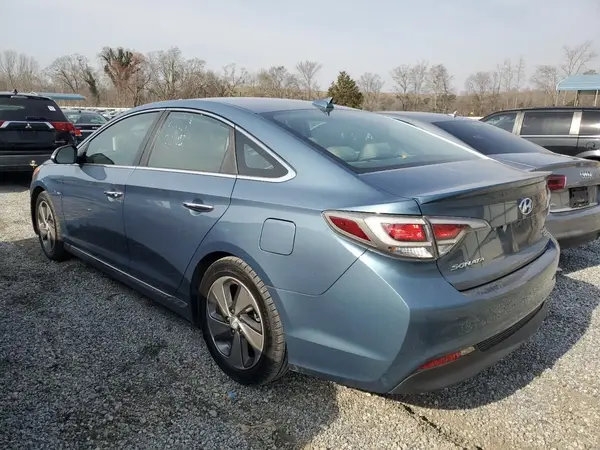 KMHE34L18GA017119 2016 HYUNDAI SONATA - Image 2