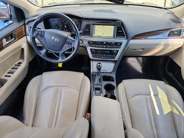 KMHE34L18GA017881 2016 HYUNDAI SONATA - Image 8