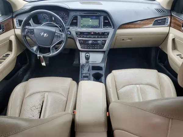 KMHE34L18GA018030 2016 HYUNDAI SONATA - Image 8