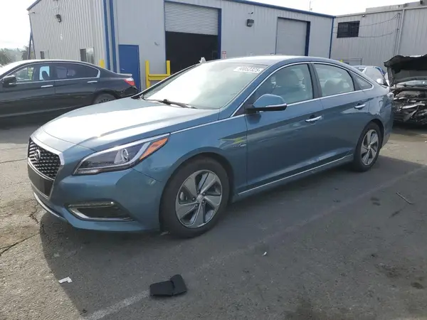 KMHE34L18GA019257 2016 HYUNDAI SONATA - Image 1