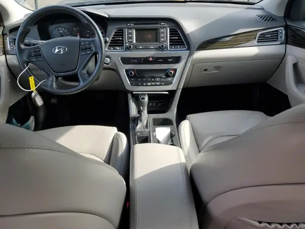 KMHE34L18GA019257 2016 HYUNDAI SONATA - Image 8