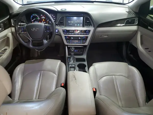 KMHE34L18GA021879 2016 HYUNDAI SONATA - Image 8