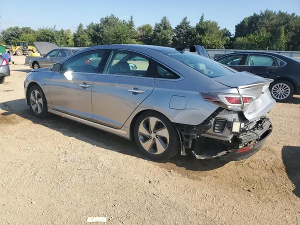 KMHE34L18GA026581 2016 HYUNDAI SONATA - Image 2
