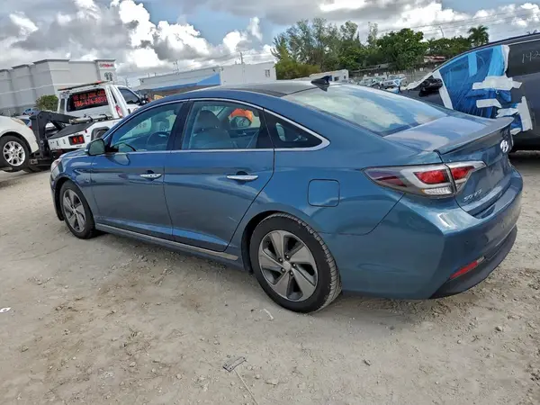 KMHE34L18GA027245 2016 HYUNDAI SONATA - Image 2