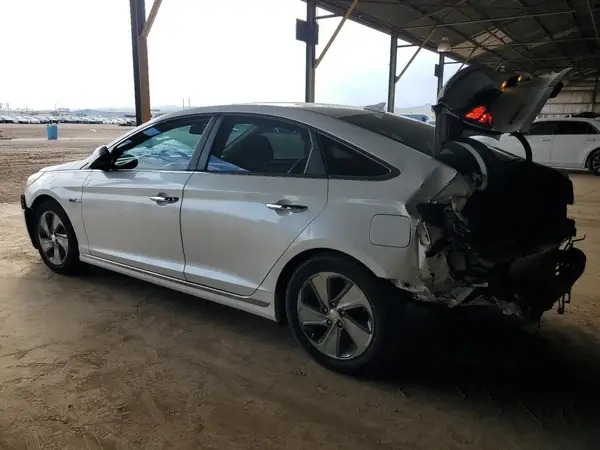 KMHE34L18GA029996 2016 HYUNDAI SONATA - Image 2