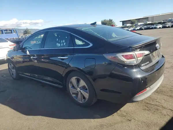 KMHE34L18GA030534 2016 HYUNDAI SONATA - Image 2