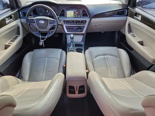 KMHE34L18GA032042 2016 HYUNDAI SONATA - Image 8
