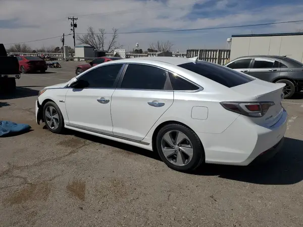 KMHE34L18HA044984 2017 HYUNDAI SONATA - Image 2
