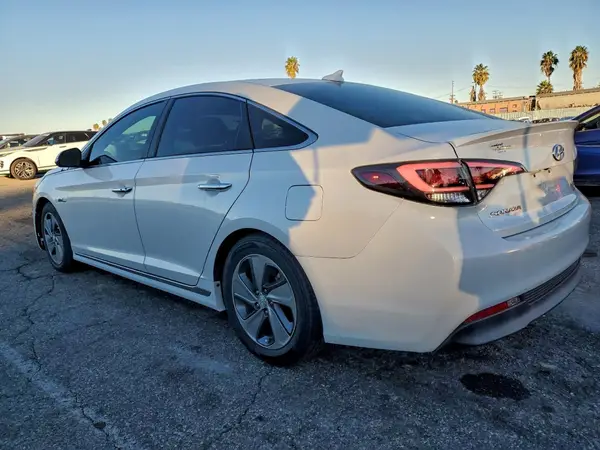KMHE34L18HA046752 2017 HYUNDAI SONATA - Image 2