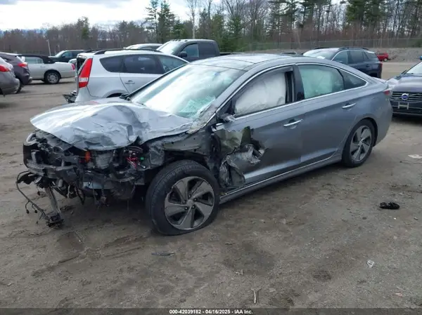 KMHE34L19GA009305 2016 HYUNDAI SONATA - Image 2