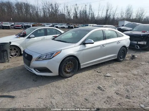 KMHE34L19GA011099 2016 HYUNDAI SONATA - Image 2