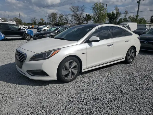 KMHE34L19GA012446 2016 HYUNDAI SONATA - Image 1