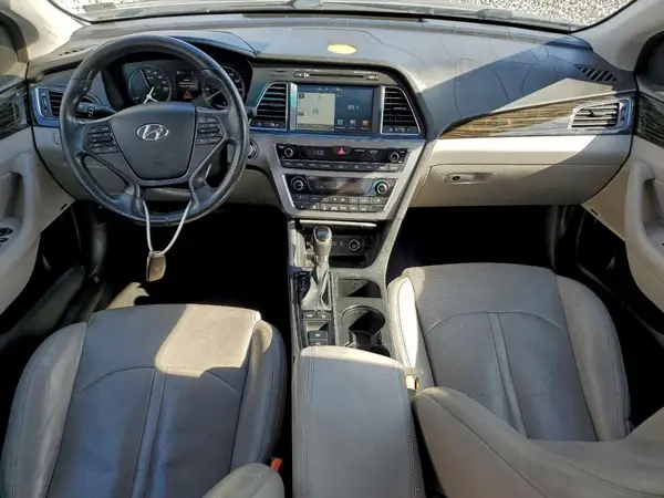 KMHE34L19GA014715 2016 HYUNDAI SONATA - Image 8