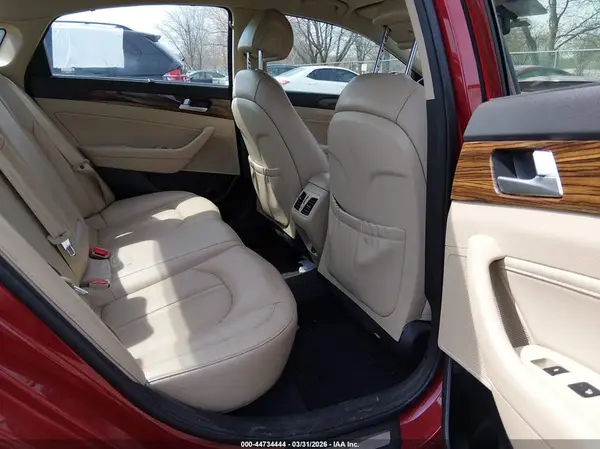 KMHE34L19GA015797 2016 HYUNDAI SONATA - Image 8