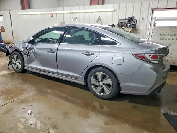 KMHE34L19GA019316 2016 HYUNDAI SONATA - Image 2