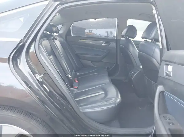 KMHE34L19GA030266 2016 HYUNDAI SONATA - Image 8