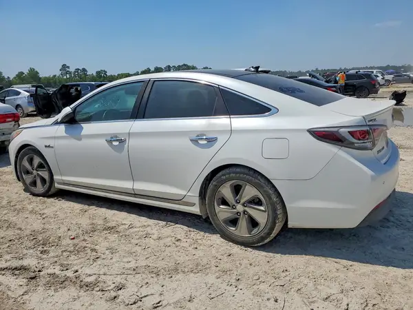 KMHE34L19GA030459 2016 HYUNDAI SONATA - Image 2
