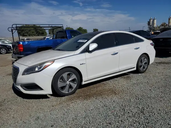 KMHE34L1XGA009734 2016 HYUNDAI SONATA - Image 1
