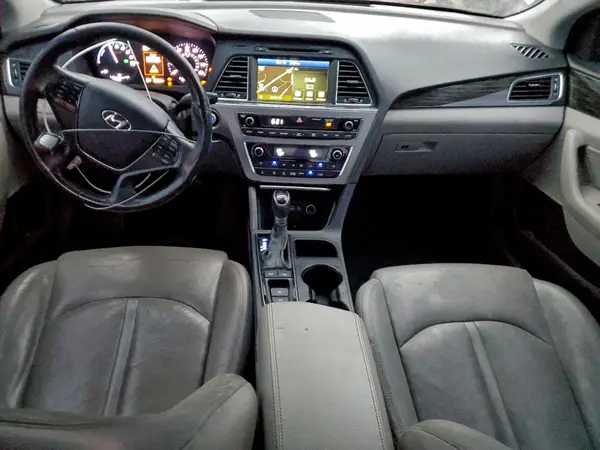 KMHE34L1XGA01755 2016 HYUNDAI SONATA - Image 8