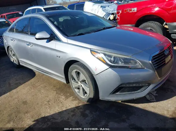 KMHE34L1XGA022774 2016 HYUNDAI SONATA - Image 1