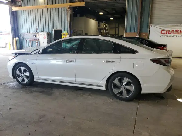 KMHE34L1XGA027697 2016 HYUNDAI SONATA - Image 2
