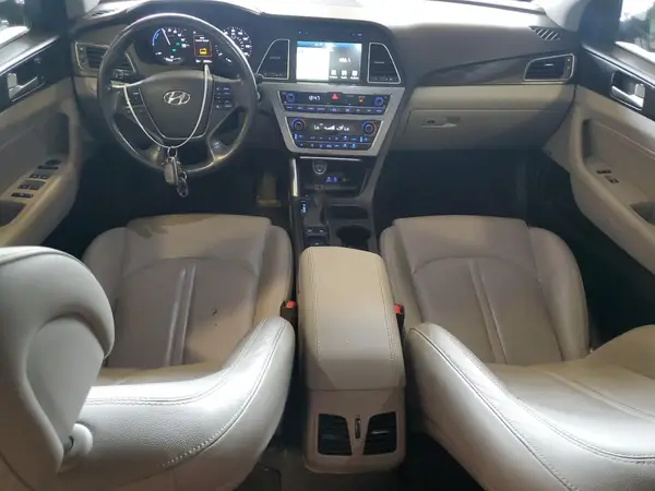 KMHE34L1XGA027697 2016 HYUNDAI SONATA - Image 8