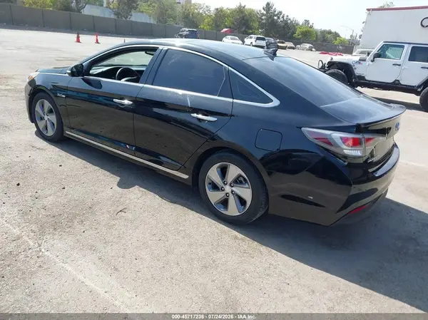 KMHE34L1XGA028185 2016 HYUNDAI SONATA - Image 2