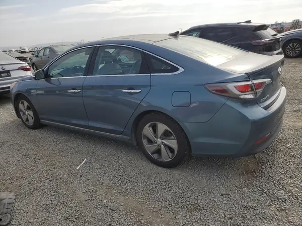 KMHE34L1XGA028428 2016 HYUNDAI SONATA - Image 2