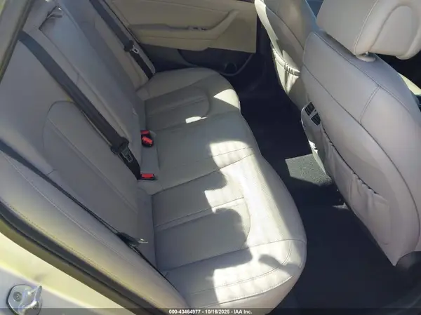 KMHE34L1XGA028610 2016 HYUNDAI SONATA - Image 8