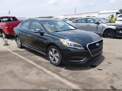 KMHE34L1XHA044789 2017 HYUNDAI SONATA