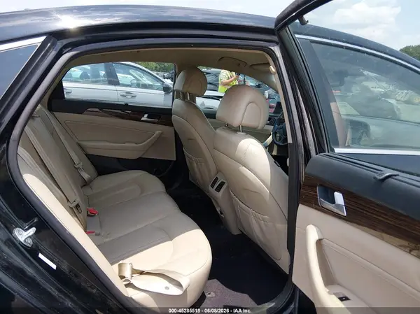 KMHE34L1XHA044789 2017 HYUNDAI SONATA - Image 8