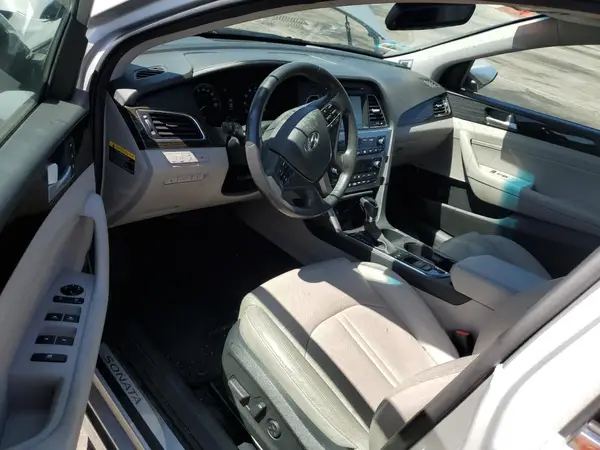 KMHE34L1XHA045750 2017 HYUNDAI SONATA - Image 8