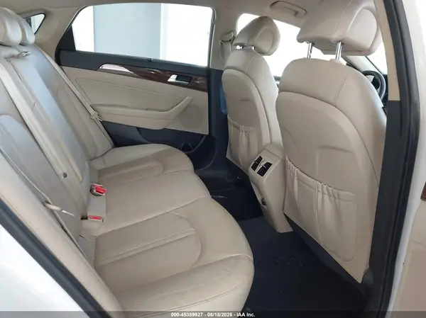 KMHE34L1XHA051242 2017 HYUNDAI SONATA - Image 8