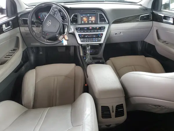 KMHE34L1XHA051399 2017 HYUNDAI SONATA - Image 8