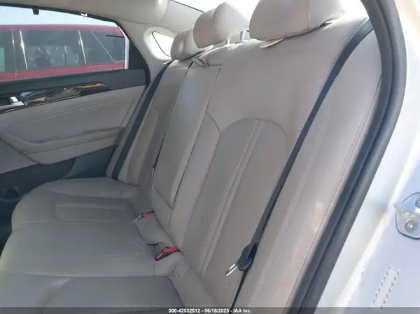 KMHE34L1XHA054979 2017 HYUNDAI SONATA - Image 8